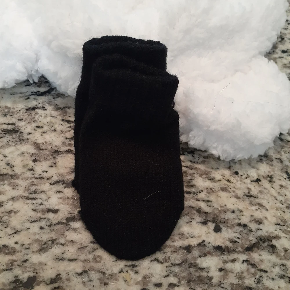 Black & White Furry Bear Ear Flap Hat & Mittens Set NWOT OS Infant